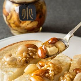 MY HONEYさんとのコラボレーション　香ばしナッツの蜂蜜漬