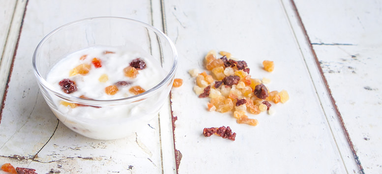 ヨーグルトとドライフルーツ