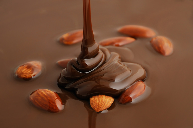アーモンドチョコ