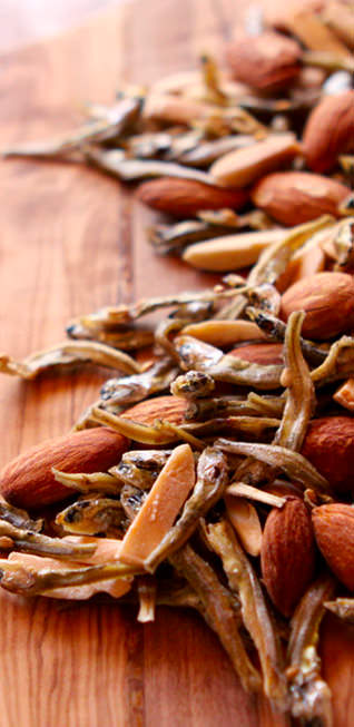 殻付アーモンド