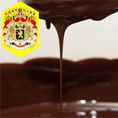 最高級ベルギー産、ダークチョコレート使用