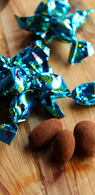 殻付アーモンド