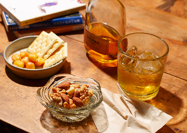 Bar御用達　４種類の極上ミックスナッツ　うす塩仕立て