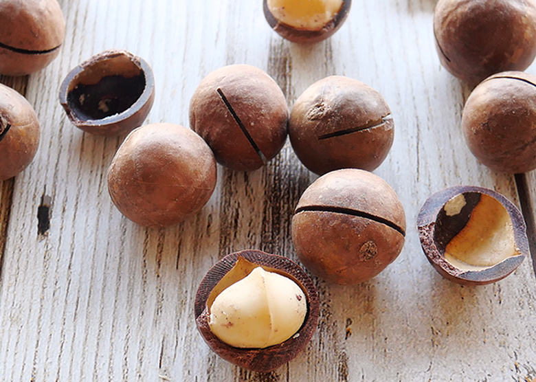 マカダミアナッツクラッカー