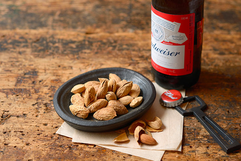 殻付きローストアーモンド