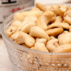 「濃い塩　カシューナッツ」