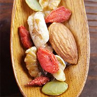 大学教授監修:年齢別性別ミックスナッツ